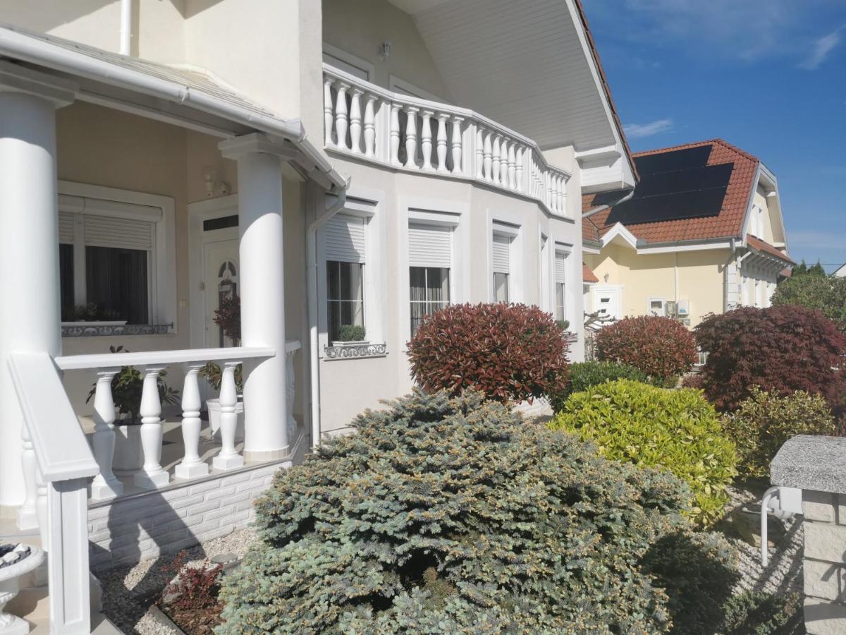 Csabai Vendégház Bük Esterno foto
