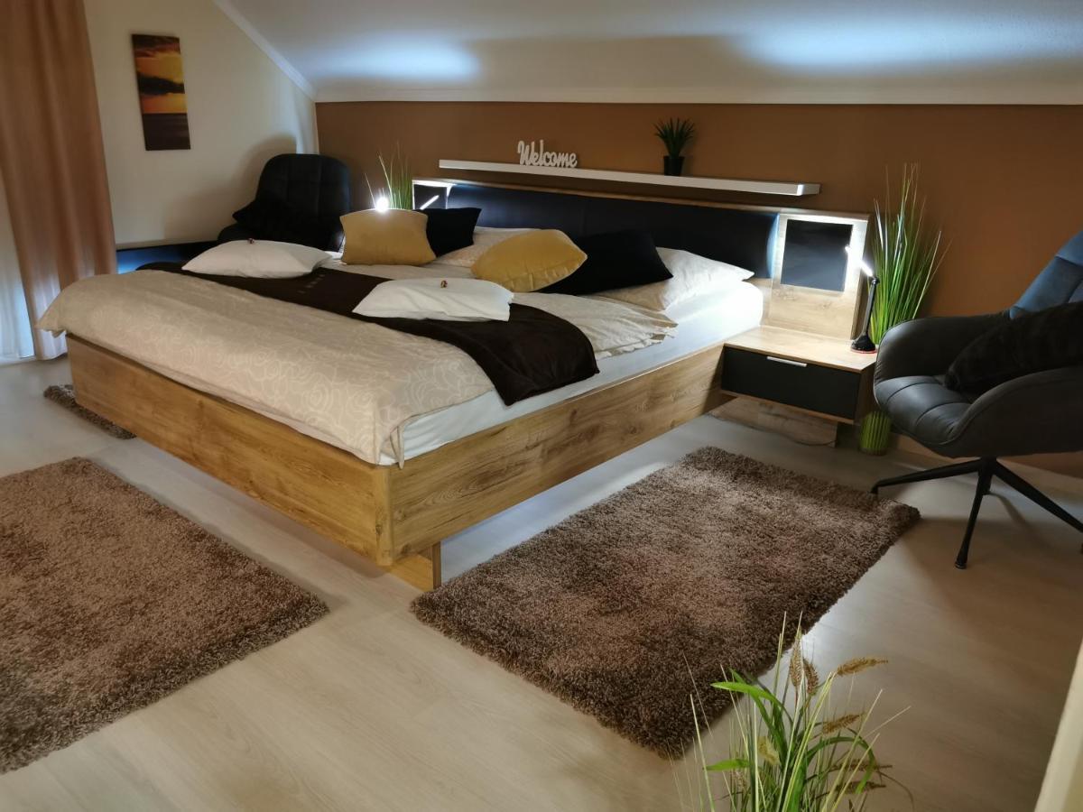 Csabai Vendégház Bük Esterno foto