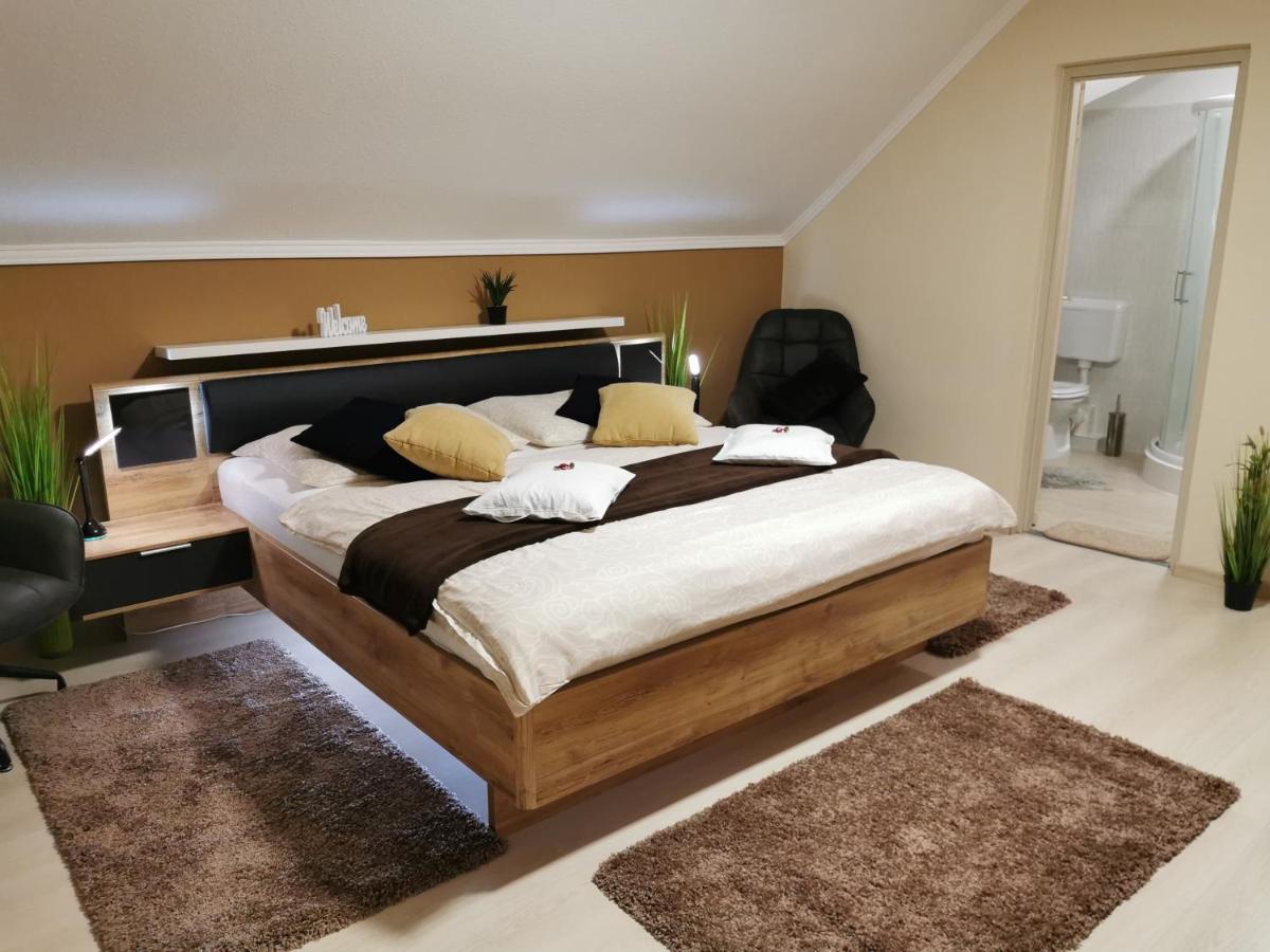 Csabai Vendégház Bük Esterno foto