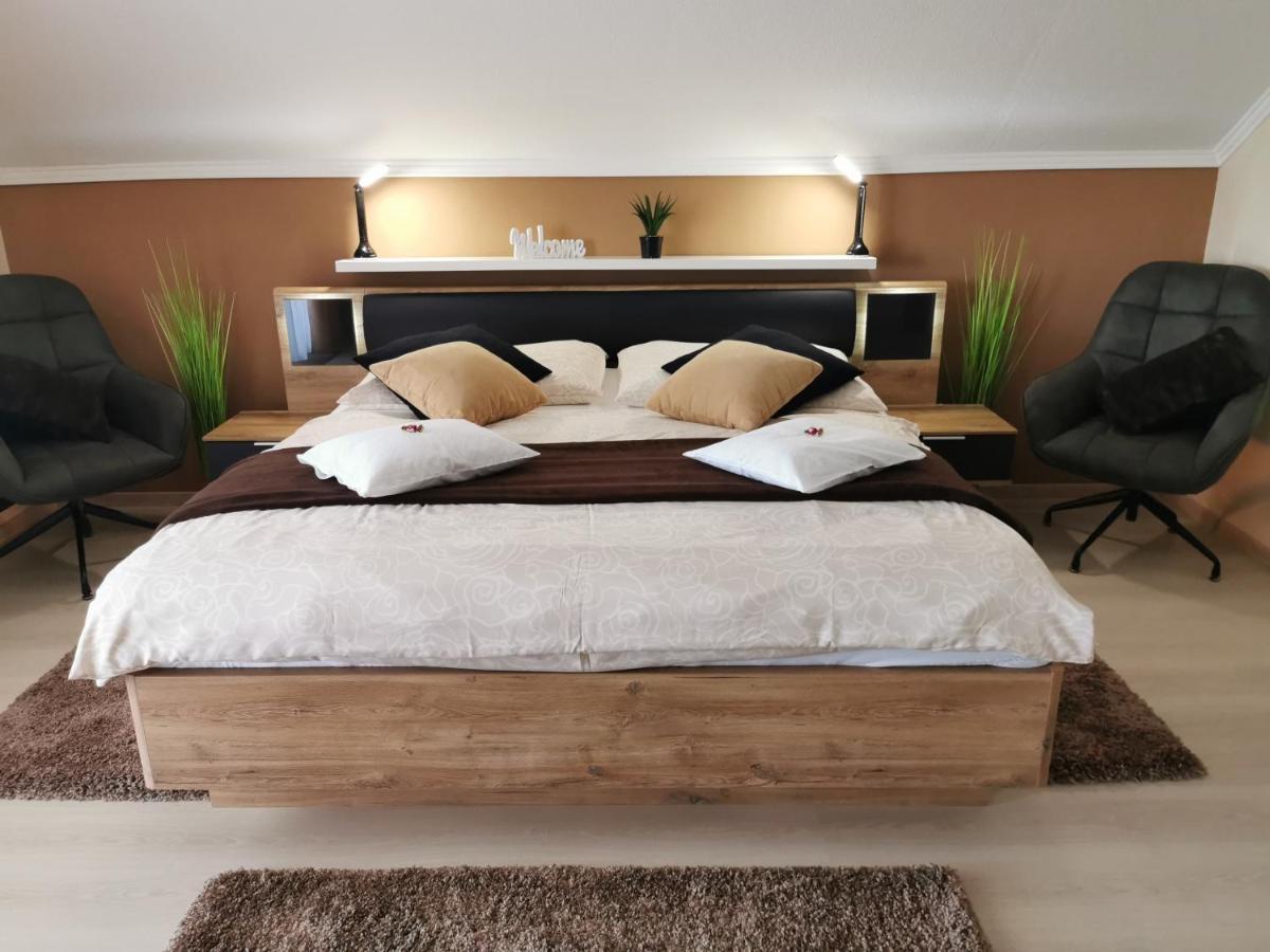 Csabai Vendégház Bük Esterno foto