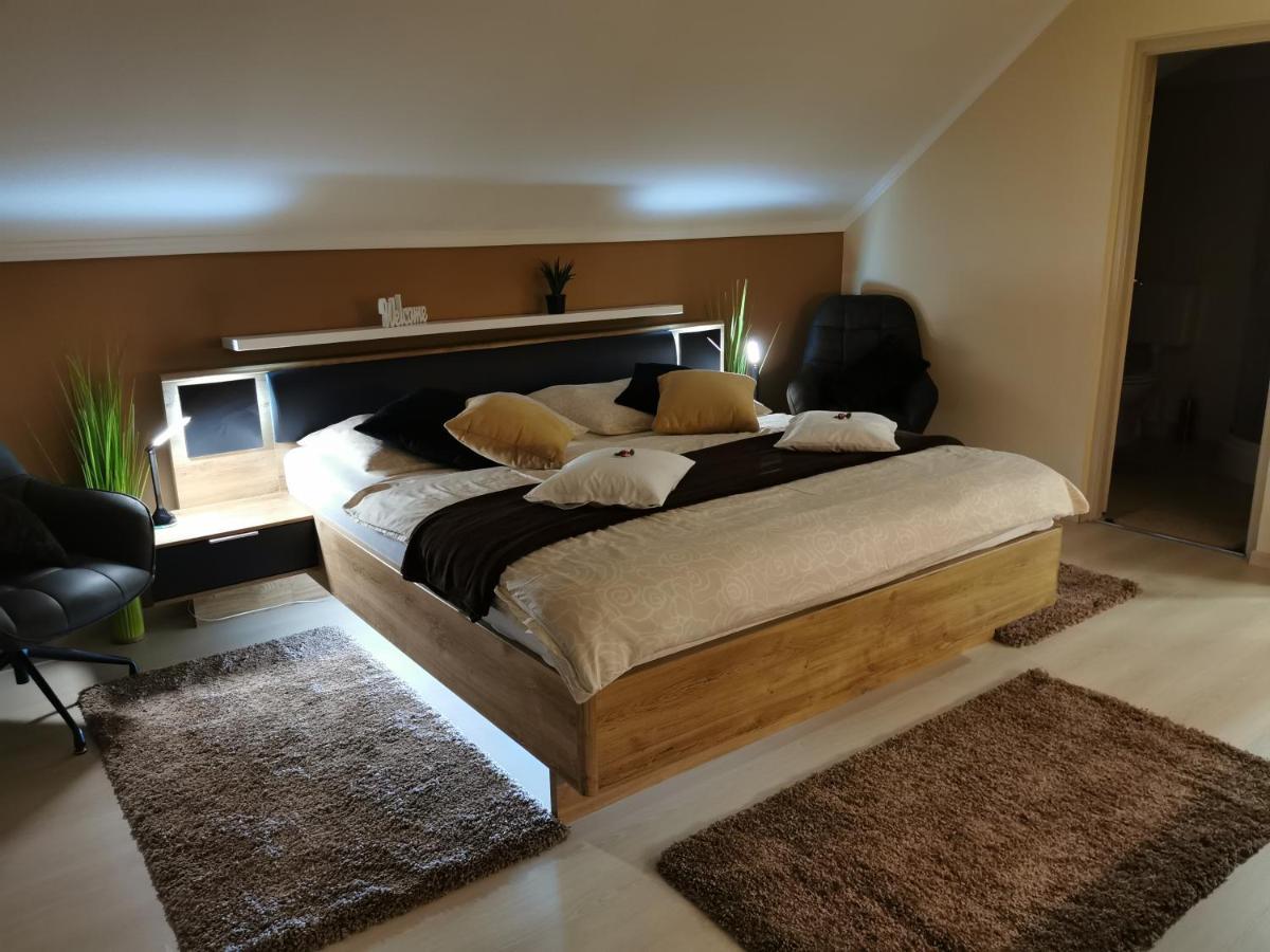 Csabai Vendégház Bük Esterno foto